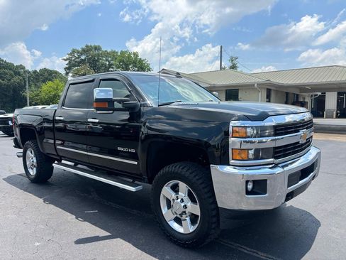 Used 2016 Chevrolet Silverado 2500 LTZ w/ Duramax Plus Package AWD/4WD image 3