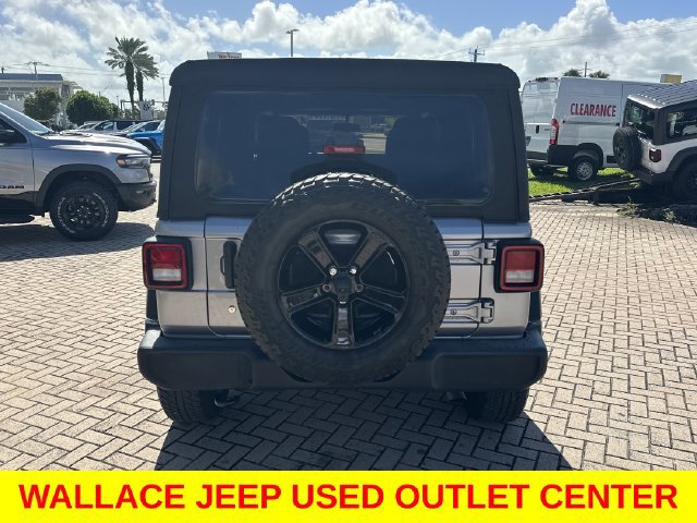 Used 2018 Jeep Wrangler Unlimited Sport S AWD/4WD image 8