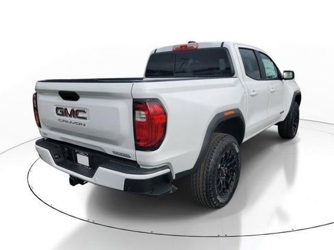 New 2026 GMC Canyon Elevation image 3