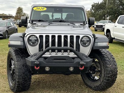 Used 2020 Jeep Gladiator Rubicon image 2