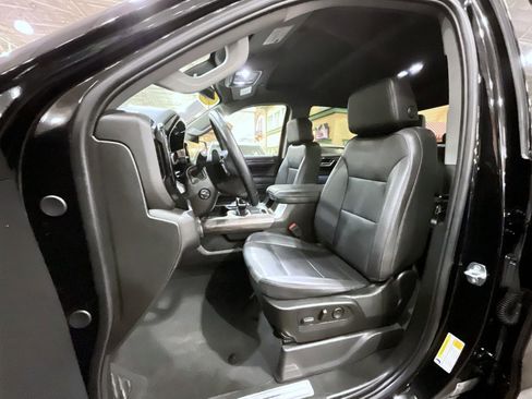 Used 2024 Chevrolet Silverado 1500 LTZ image 10