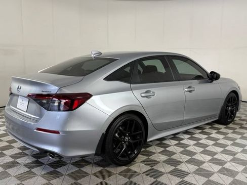 Used 2025 Honda Civic Sport image 8