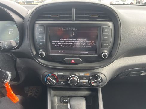 Used 2023 Kia Soul LX w/ Option Group 015 image 8