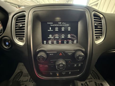 Used 2020 Dodge Durango AWD image 29