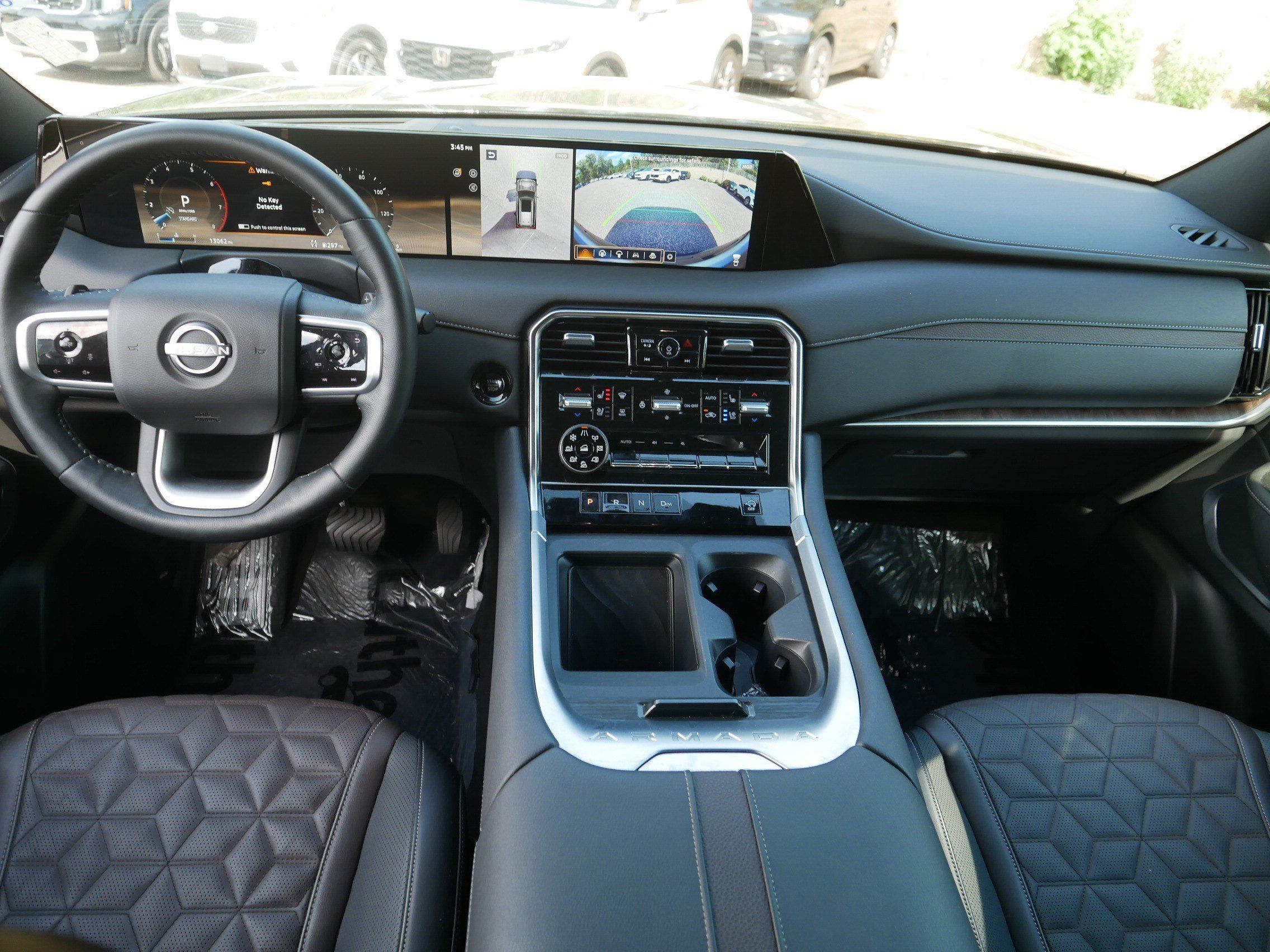Certified 2025 Nissan Armada Platinum w/ Convenience Package AWD/4WD image 10