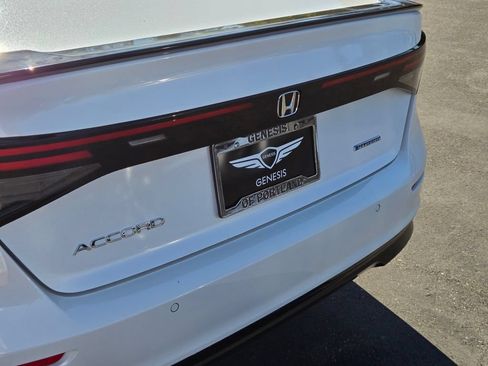 Used 2023 Honda Accord EX-L image 14