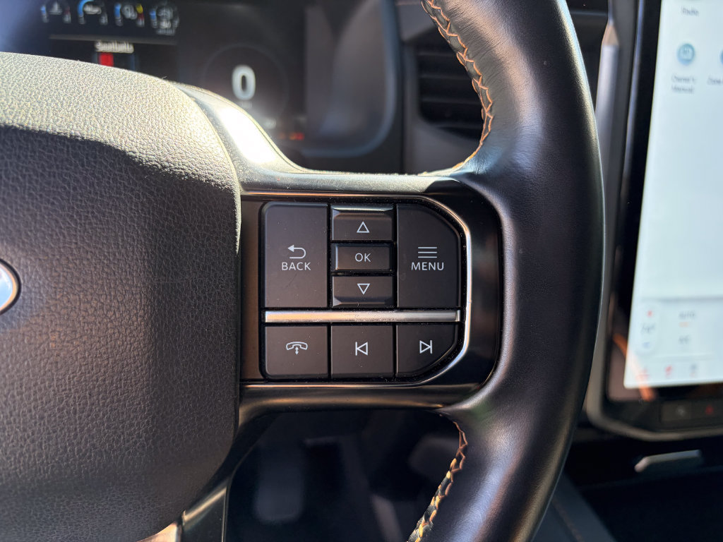 Used 2023 Ford Expedition Max Platinum AWD/4WD image 19