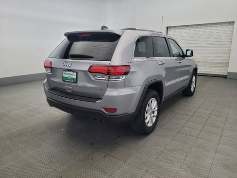 Used 2021 Jeep Grand Cherokee Laredo image 9