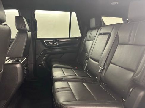 Used 2021 Chevrolet Tahoe RST RWD image 16