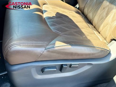 Used 2022 Nissan Armada Platinum AWD/4WD image 25
