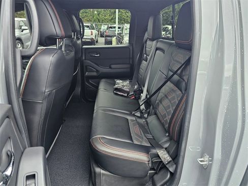 Used 2025 Nissan Frontier PRO-4X w/ Pro Premium Package image 24