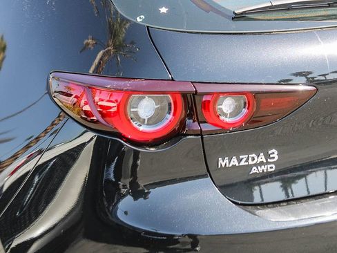 New 2026 MAZDA MAZDA3 Hatchback w/Premium Plus Pkg AWD/4WD image 7