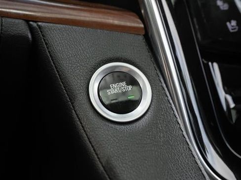 Used 2017 Cadillac Escalade ESV Premium Luxury image 61