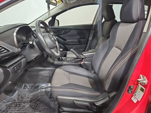Used 2021 Subaru Crosstrek 2.0i Premium AWD/4WD image 10