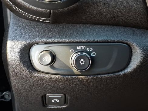 Used 2023 Chevrolet Blazer LT w/ LPO, Floor Liner Package image 19