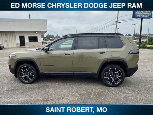 New 2026 Jeep Cherokee Overland w/ Advanced Pro Tech Group AWD/4WD image 8