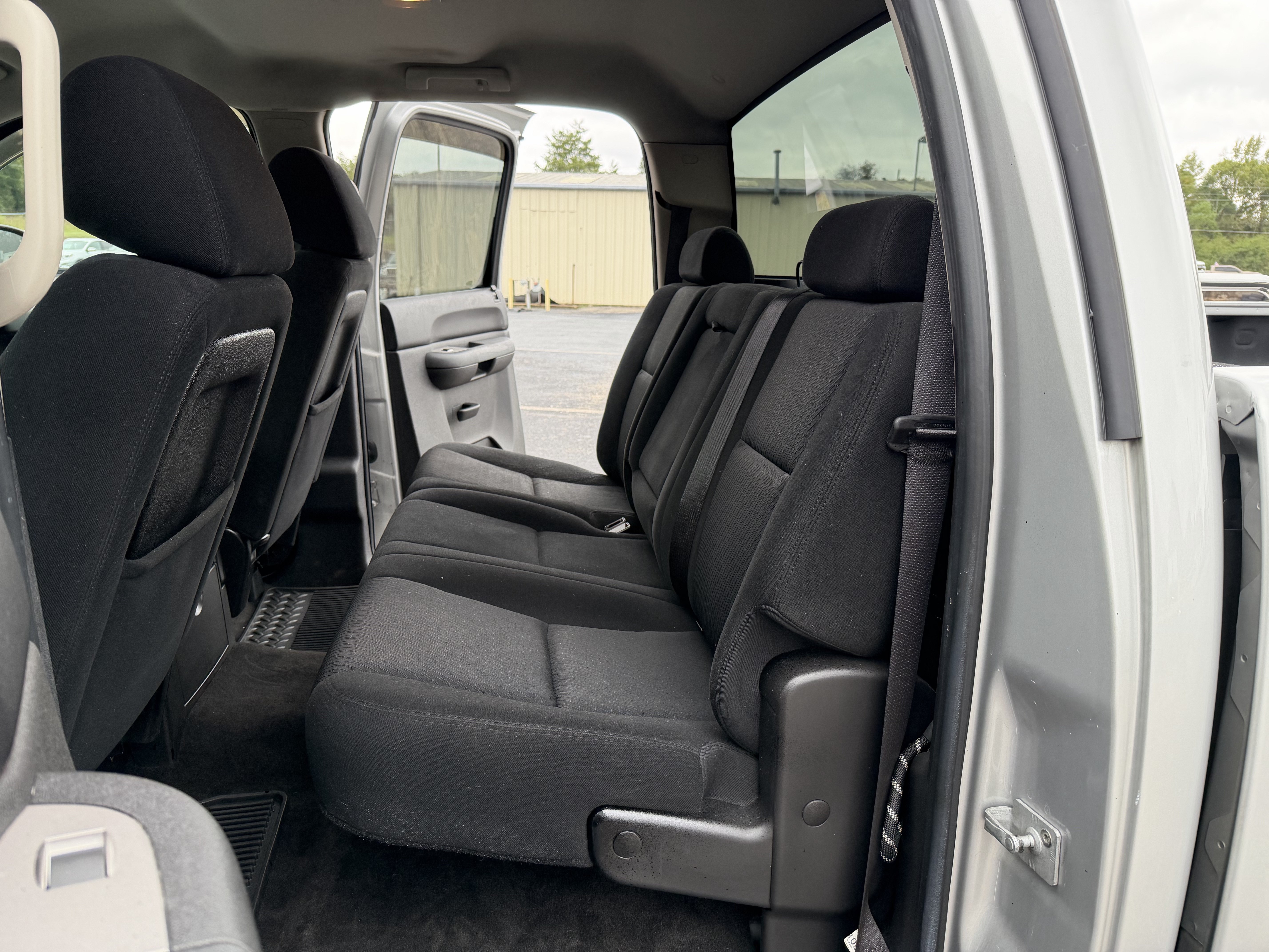 Used 2010 Chevrolet Silverado 1500 LT w/ Power Pack Plus RWD image 14