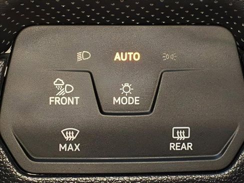 Certified 2024 Volkswagen Atlas Cross Sport SEL Premium R-Line image 24