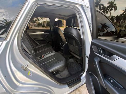 Used 2018 Audi Q5 2.0T Premium w/ Convenience Package AWD/4WD image 10