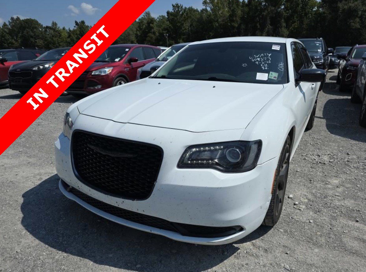 Used 2021 Chrysler 300 Touring w/ Sport Appearance Package RWD image 1