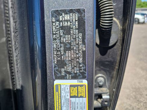 Used 2022 Kia Soul LX w/ Technology Package FWD image 35