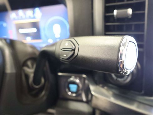 Used 2023 Ford F250 Lariat w/ Lariat Ultimate Package image 8