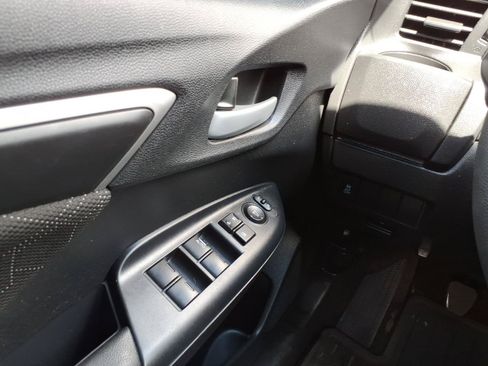 Used 2017 Honda Fit EX image 19