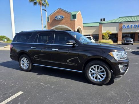 Certified 2021 Ford Expedition Max Limited RWD image 2