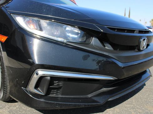 Used 2019 Honda Civic LX image 5