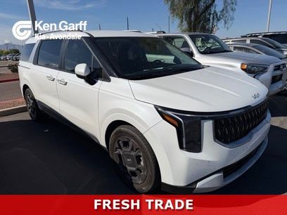 Used 2025 Kia Carnival EX