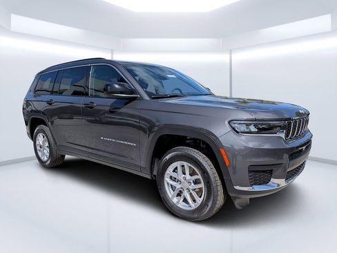 New 2026 Jeep Grand Cherokee L Laredo w/ Trailer Tow Package RWD image 1