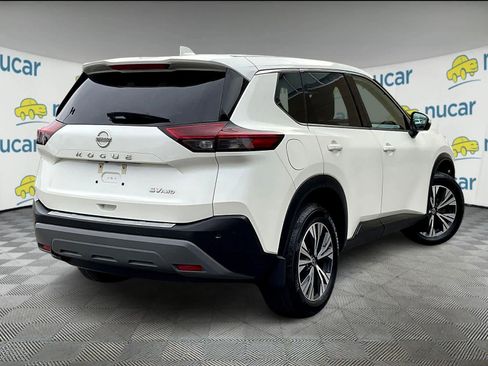Certified 2021 Nissan Rogue SV image 6