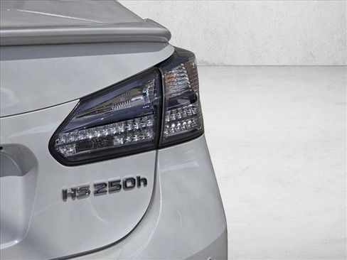 Used 2010 Lexus HS 250h Premium image 5
