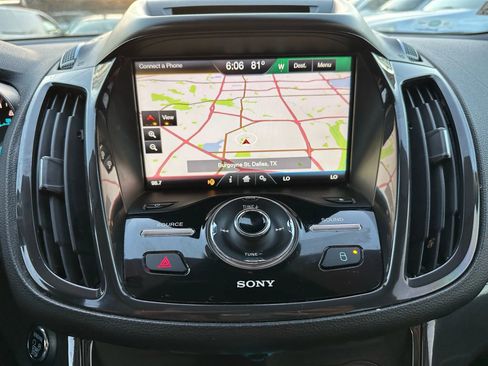 Used 2015 Ford Escape Titanium w/ Equipment Group 301A image 4