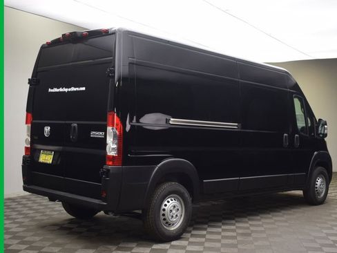 New 2026 RAM ProMaster 2500 w/ Convenience Group image 6