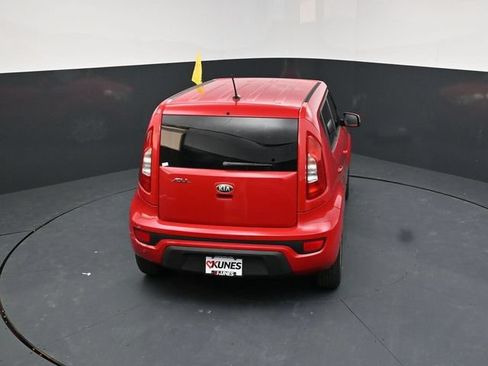 Used 2013 Kia Soul + FWD image 41