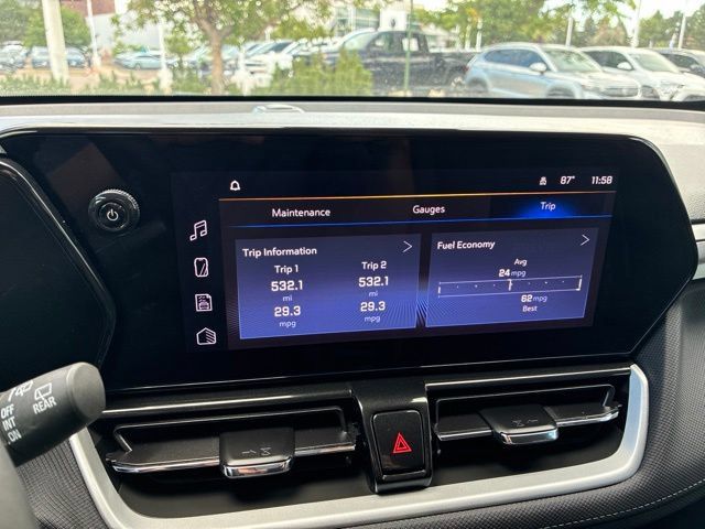 Certified 2025 Chevrolet TrailBlazer LT w/ Convenience Package FWD image 23