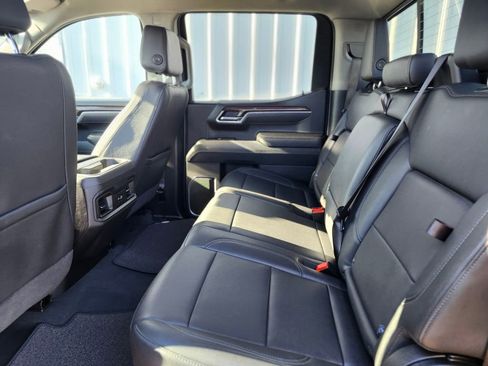 Used 2025 Chevrolet Silverado 1500 RST image 14