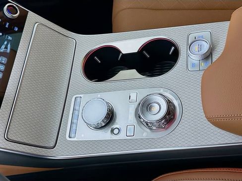 New 2026 Genesis GV80 2.5T Prestige image 15