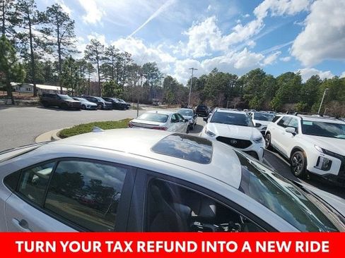 Used 2025 Toyota Corolla XSE image 22