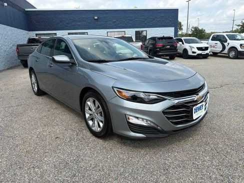 Used 2024 Chevrolet Malibu LT FWD image 7