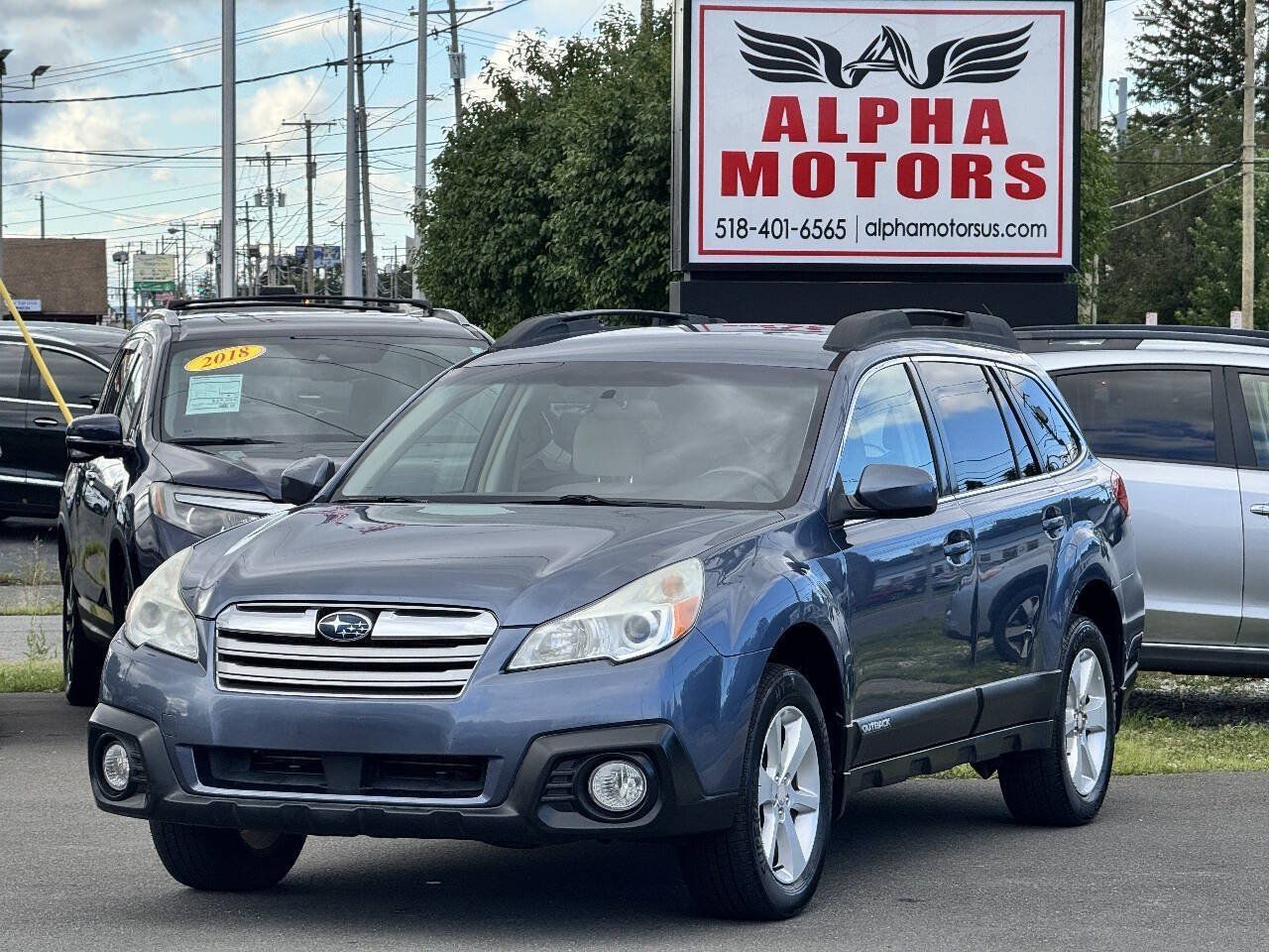 Used 2014 Subaru Outback 2.5i Premium AWD/4WD image 3