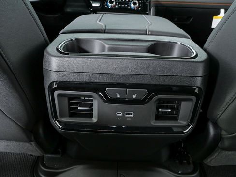 New 2026 GMC Sierra 1500 AT4 w/ AT4 Premium Package AWD/4WD image 19