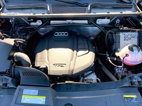 Used 2018 Audi Q5 2.0T Premium Plus w/ Premium Plus Package image 32