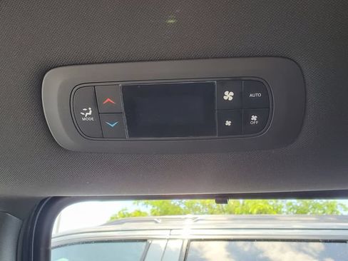 Certified 2023 Chrysler Pacifica Touring-L w/ S Appearance Package FWD image 23
