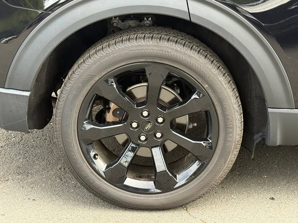 Certified 2023 Ford Explorer ST-Line w/ Class IV Trailer Tow Package AWD/4WD image 7