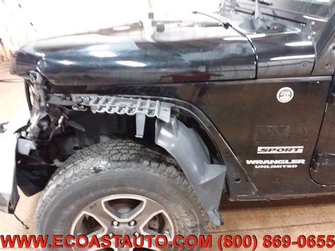 Used 2016 Jeep Wrangler Unlimited Sport w/ Connectivity Group image 16