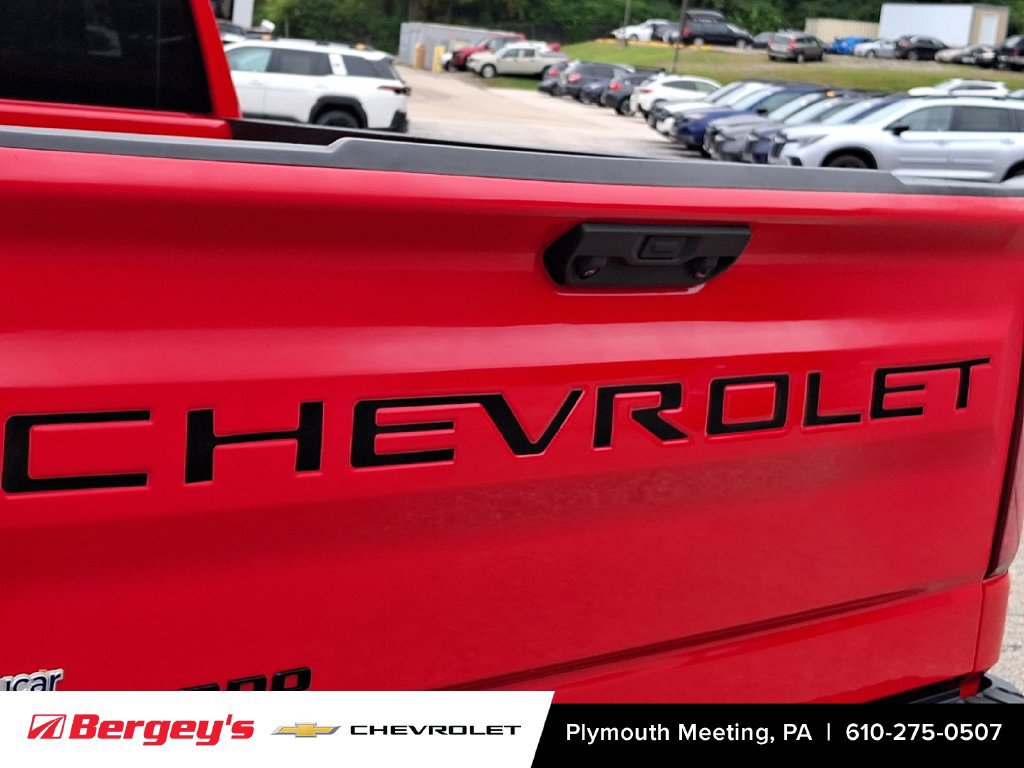 Certified 2024 Chevrolet Silverado 1500 LT Trail Boss w/ Convenience Package II AWD/4WD image 33