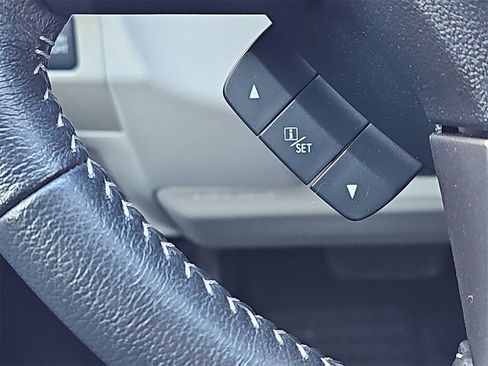 Used 2018 Subaru Forester 2.5i Limited image 19