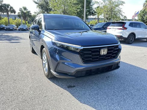 Used 2024 Honda CR-V EX image 8